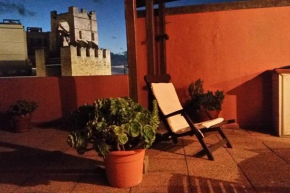 Attico in centro con vista della torre - Cozy penthouse facing to the tower Oristano